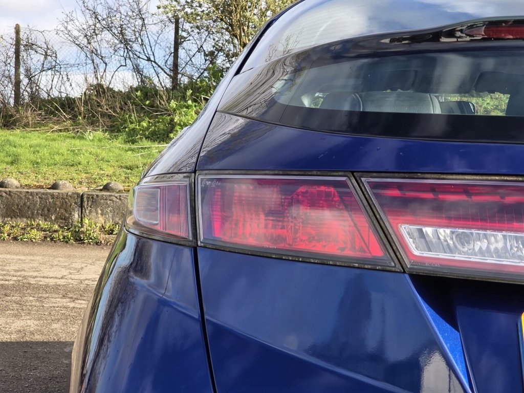 Used Honda Civic 2010 for sale - 78212563: Photo 34