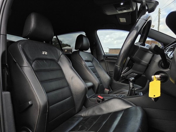 Used Volkswagen Golf 2018 for sale - 76216908: Photo 10