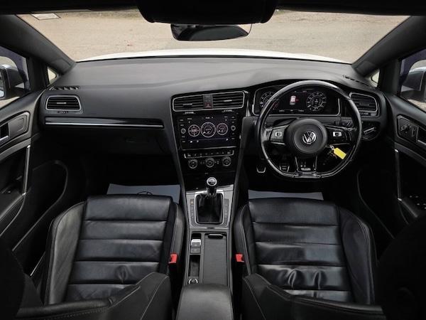 Used Volkswagen Golf 2018 for sale - 76216908: Photo 12