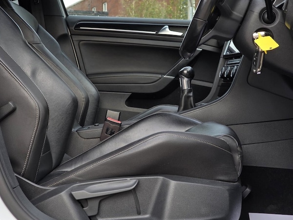 Used Volkswagen Golf 2018 for sale - 76216908: Photo 16