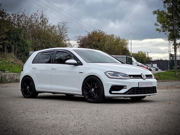 Used Volkswagen Golf 2018 for sale - 76216908: Photo 1