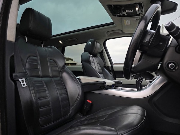 Used Land Rover Range Rover Sport 2016 for sale - 76229068: Photo 9