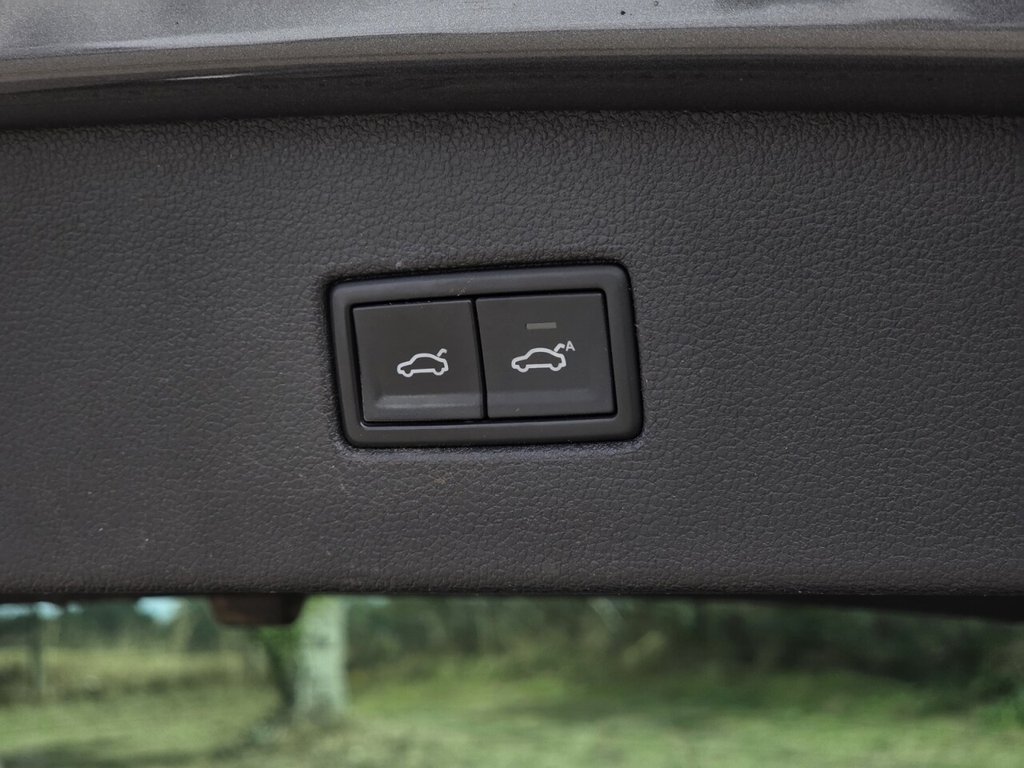 Vehicle 46