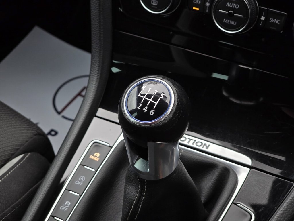 Used Volkswagen Golf 2015 for sale - 76617247: Photo 18