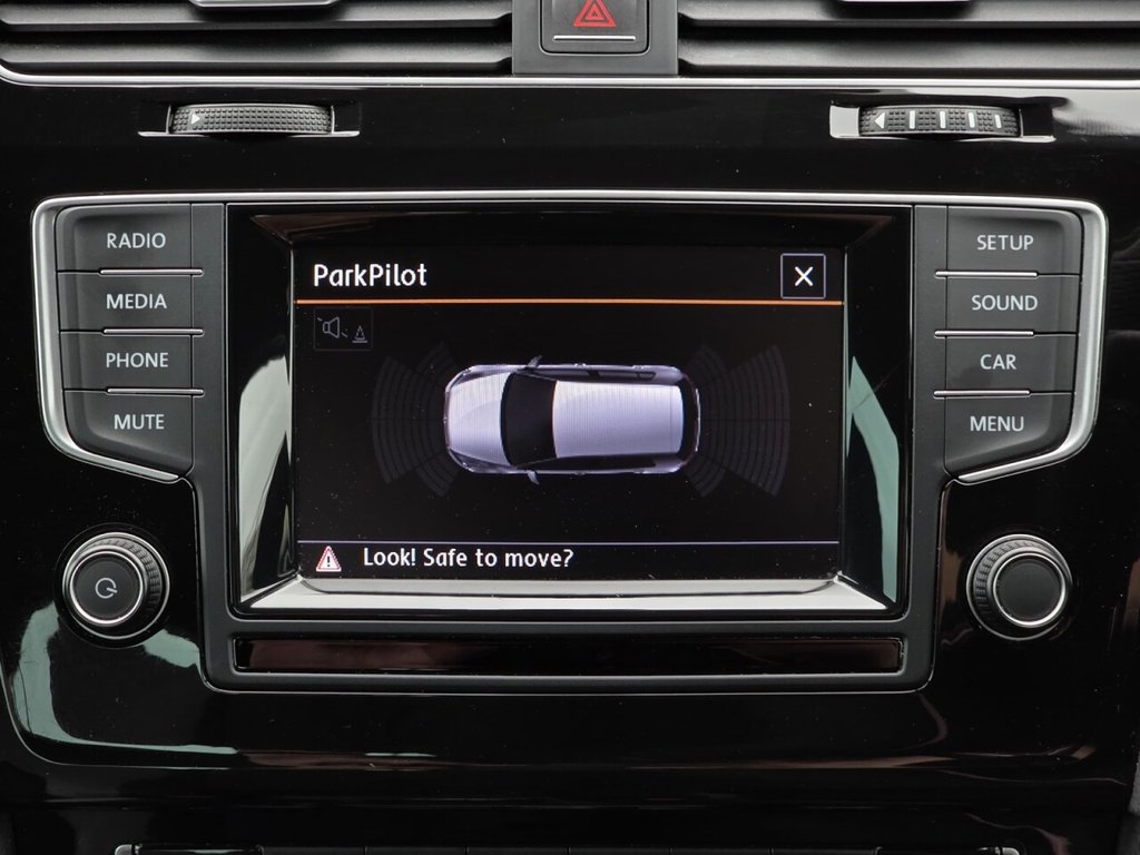 Used Volkswagen Golf 2015 for sale - 76617247: Photo 32