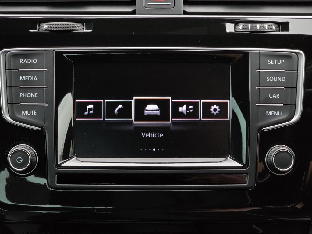 Used Volkswagen Golf 2015 for sale - 76617247: Photo 36