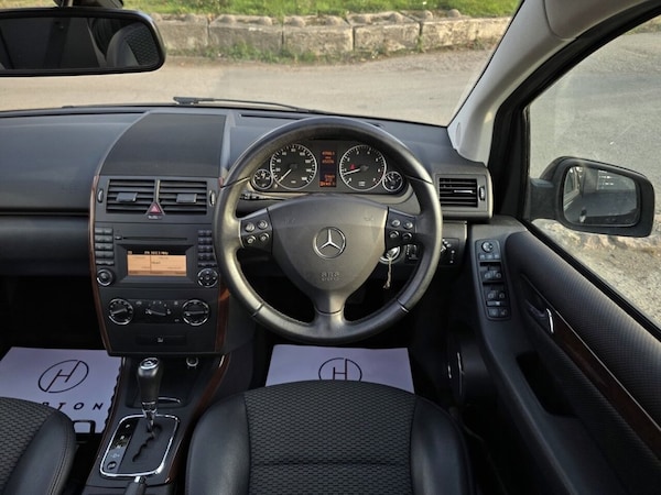 Used Mercedes-Benz A-Class 2010 for sale - 76139882: Photo 11
