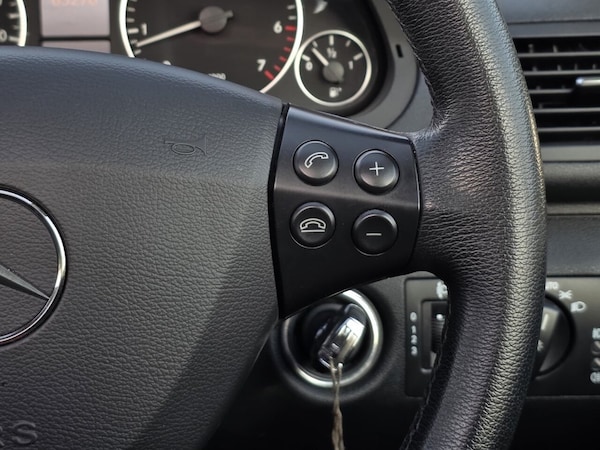 Used Mercedes-Benz A-Class 2010 for sale - 76139882: Photo 21