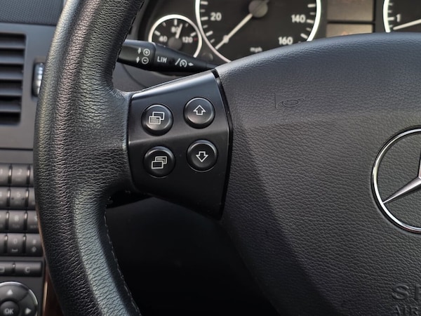 Used Mercedes-Benz A-Class 2010 for sale - 76139882: Photo 22