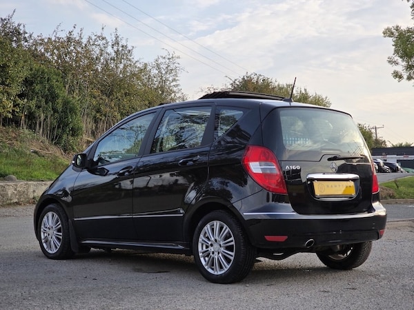 Used Mercedes-Benz A-Class 2010 for sale - 76139882: Photo 5