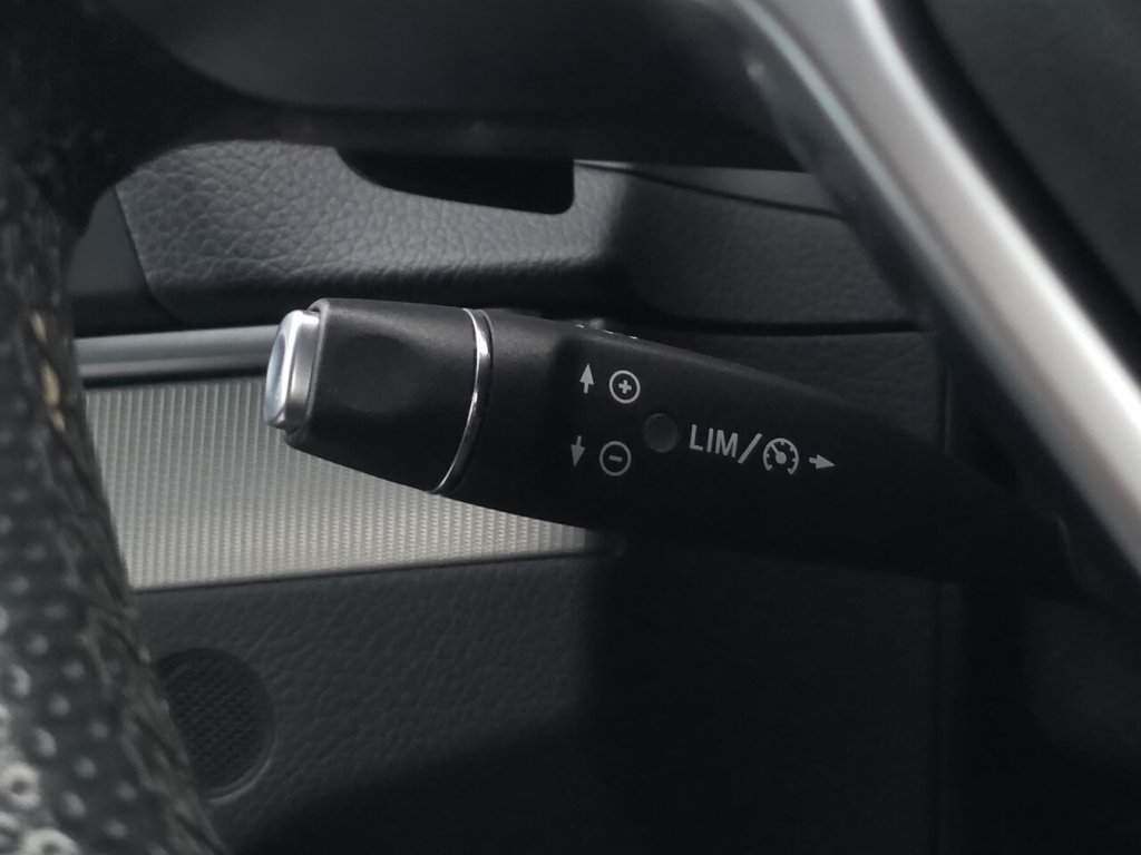 Used Mercedes-Benz E Class 2013 for sale - 76552078: Photo 28