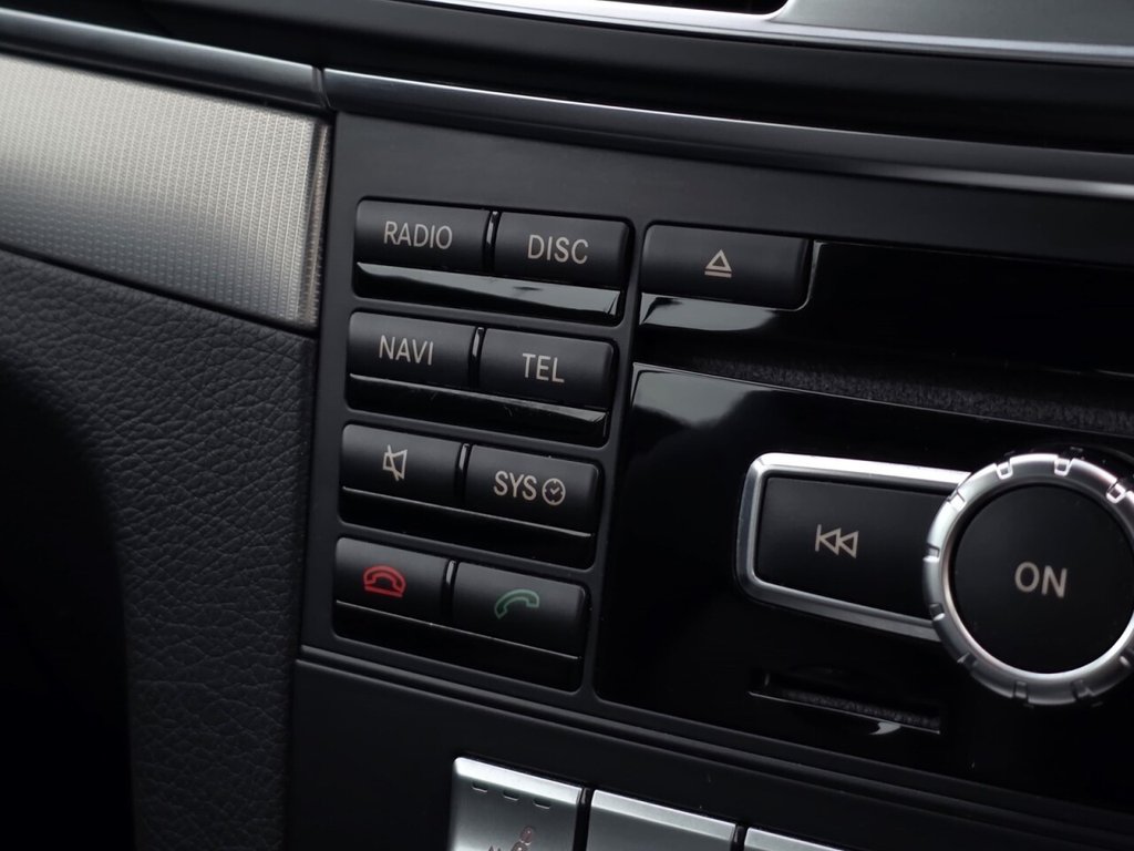 Used Mercedes-Benz E Class 2013 for sale - 76552078: Photo 34