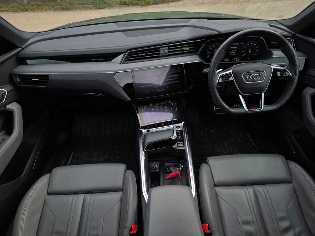 Used Audi Q8 2023 for sale - 78096717: Photo 13