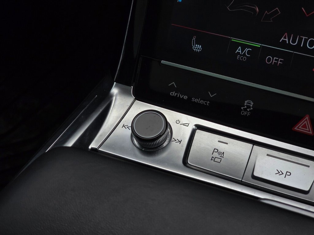 Used Audi Q8 2023 for sale - 78096717: Photo 25