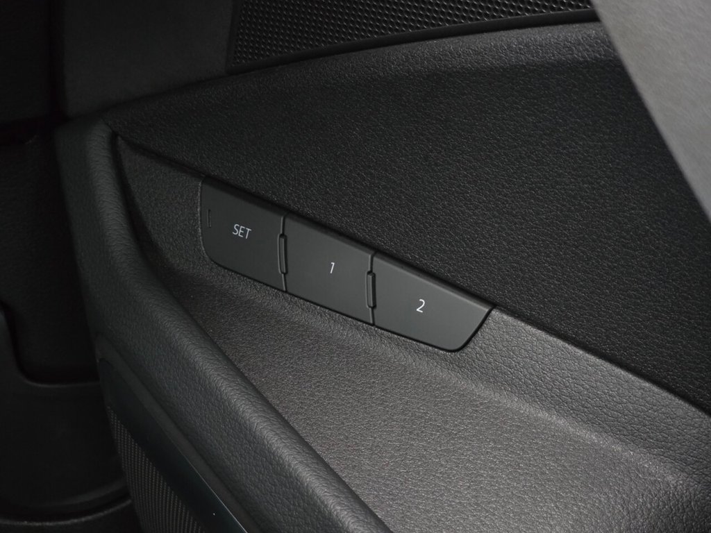 Used Audi Q8 2023 for sale - 78096717: Photo 31