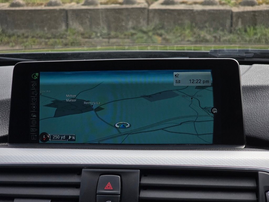 Used BMW 3 Series 2015 for sale - 77981498: Photo 32