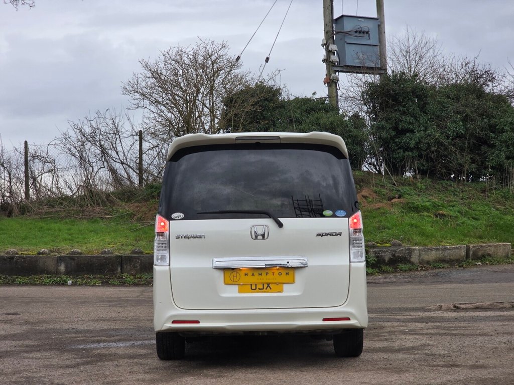 Used Honda Stepwagon 2023 for sale - 77636657: Photo 8