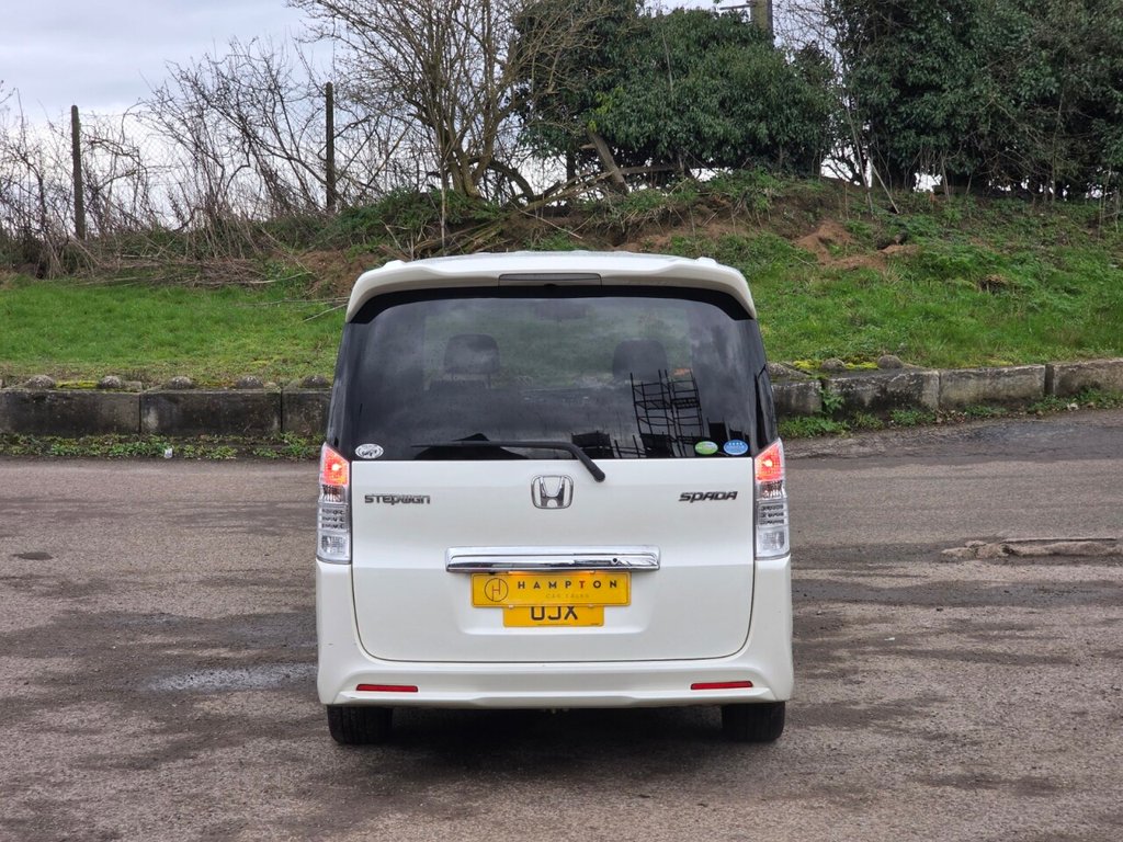 Used Honda Stepwagon 2023 for sale - 77636657: Photo 9