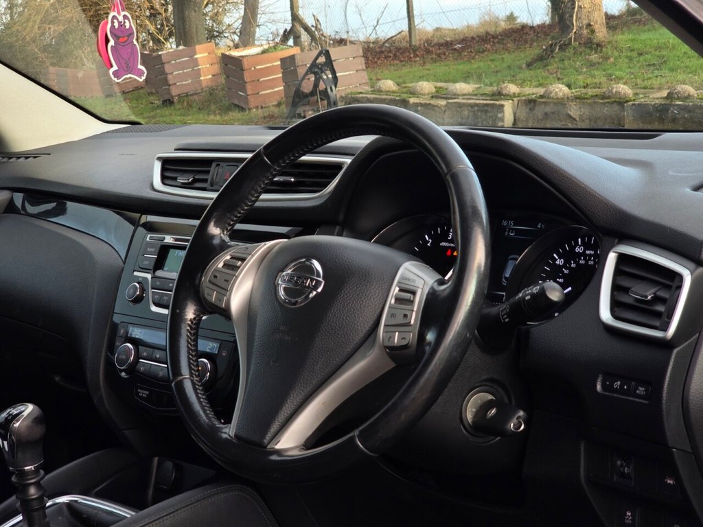 Used Nissan Qashqai 2015 for sale - 77133212: Photo 12