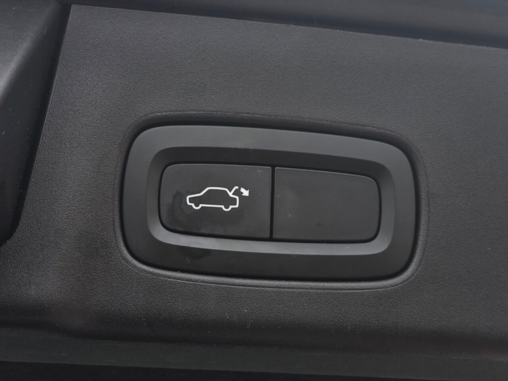 Used Volvo V90 2017 for sale - 77313340: Photo 36