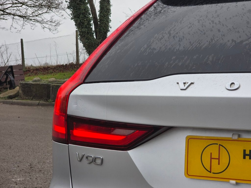 Used Volvo V90 2017 for sale - 77313340: Photo 40