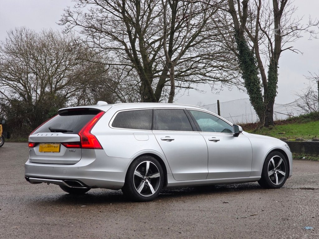 Used Volvo V90 2017 for sale - 77313340: Photo 9