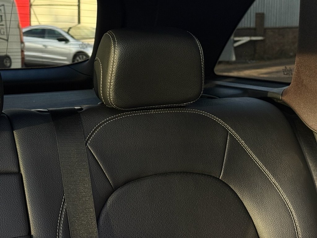 Used Mercedes-Benz GLC 2016 for sale - 76942873: Photo 13