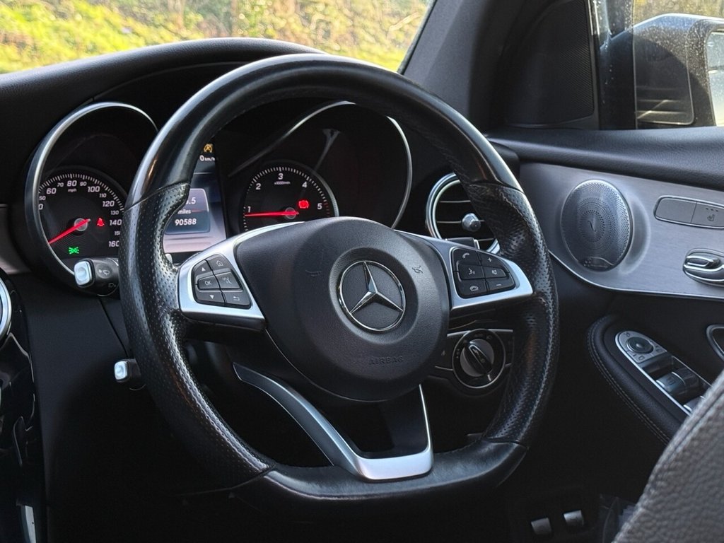 Used Mercedes-Benz GLC 2016 for sale - 76942873: Photo 20