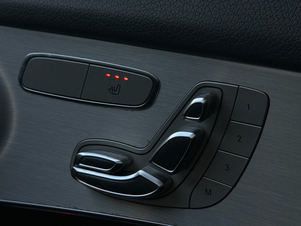 Used Mercedes-Benz GLC 2016 for sale - 76942873: Photo 32