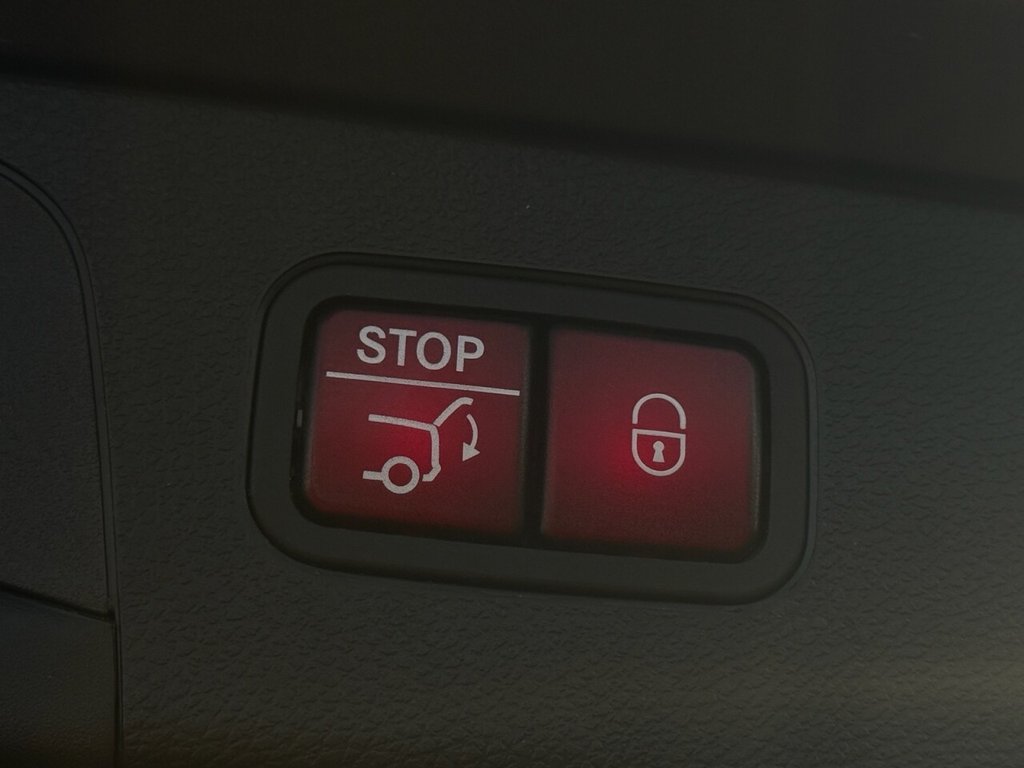 Used Mercedes-Benz GLC 2016 for sale - 76942873: Photo 44