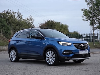 Vauxhall - Grandland X