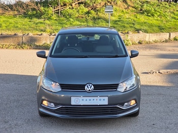 Used Volkswagen Polo 2016 for sale - 78306309: Photo