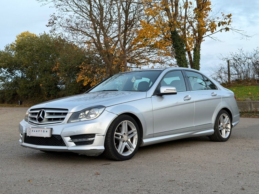 Used Mercedes-Benz C Class 2013 for sale - 76372416: Photo 1