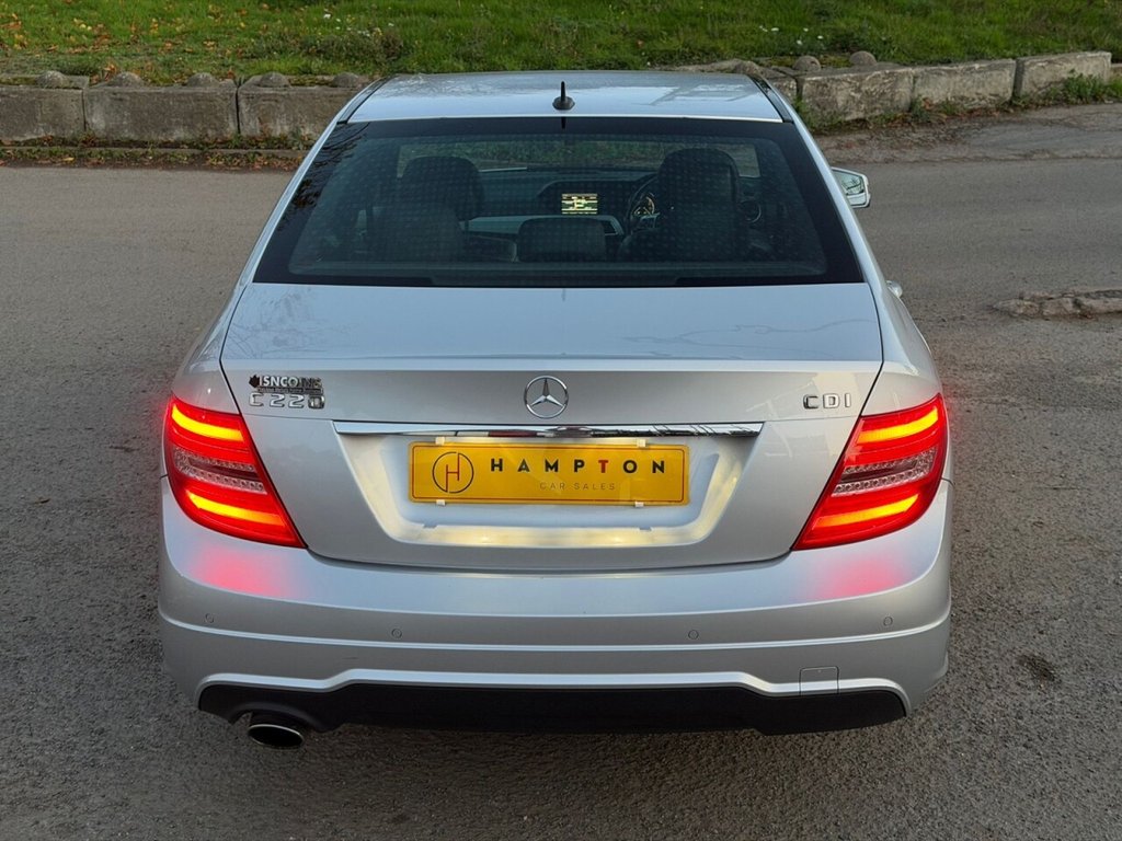 Used Mercedes-Benz C Class 2013 for sale - 76372416: Photo 5