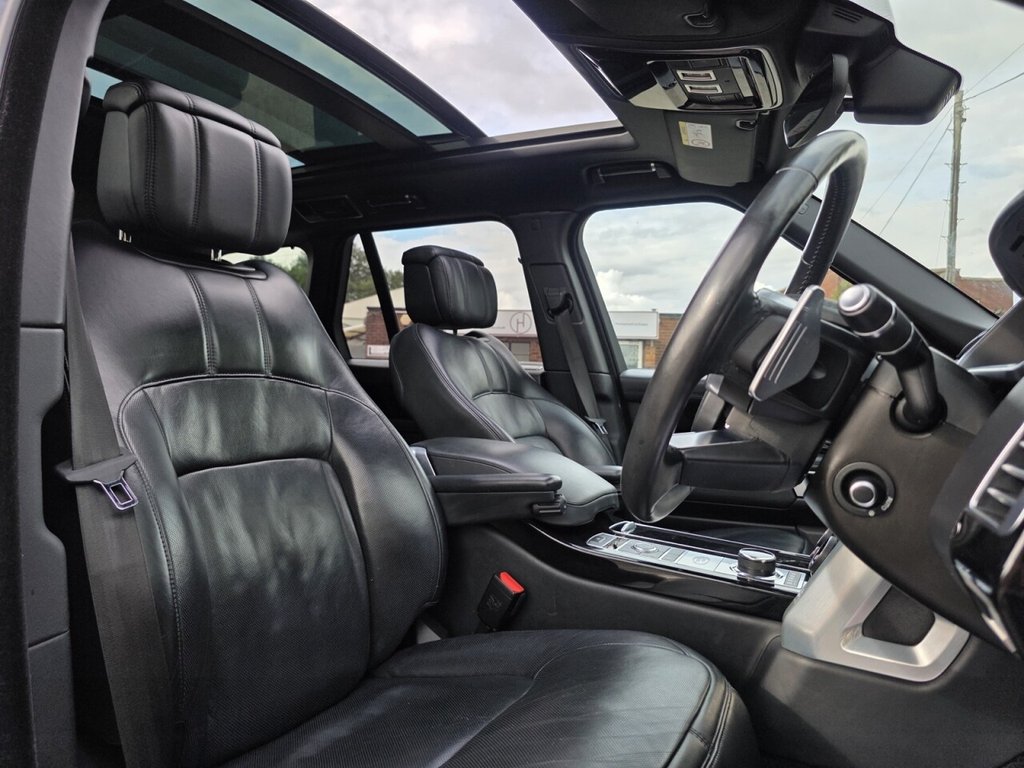Used Land Rover Range Rover 2018 for sale - 76631924: Photo 9