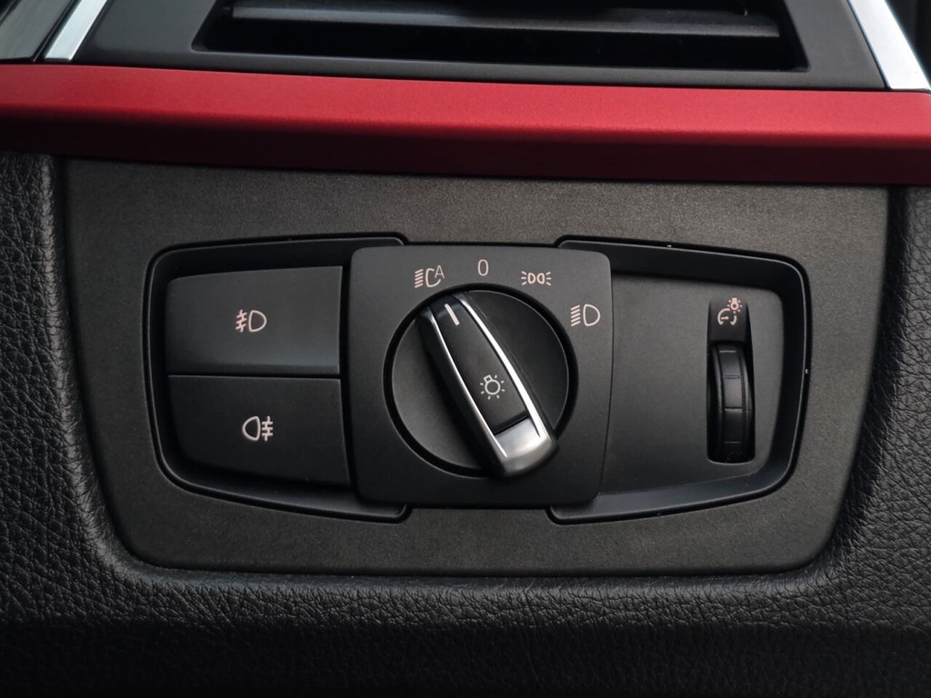 Used BMW 3 Series 2017 for sale - 76642726: Photo 18