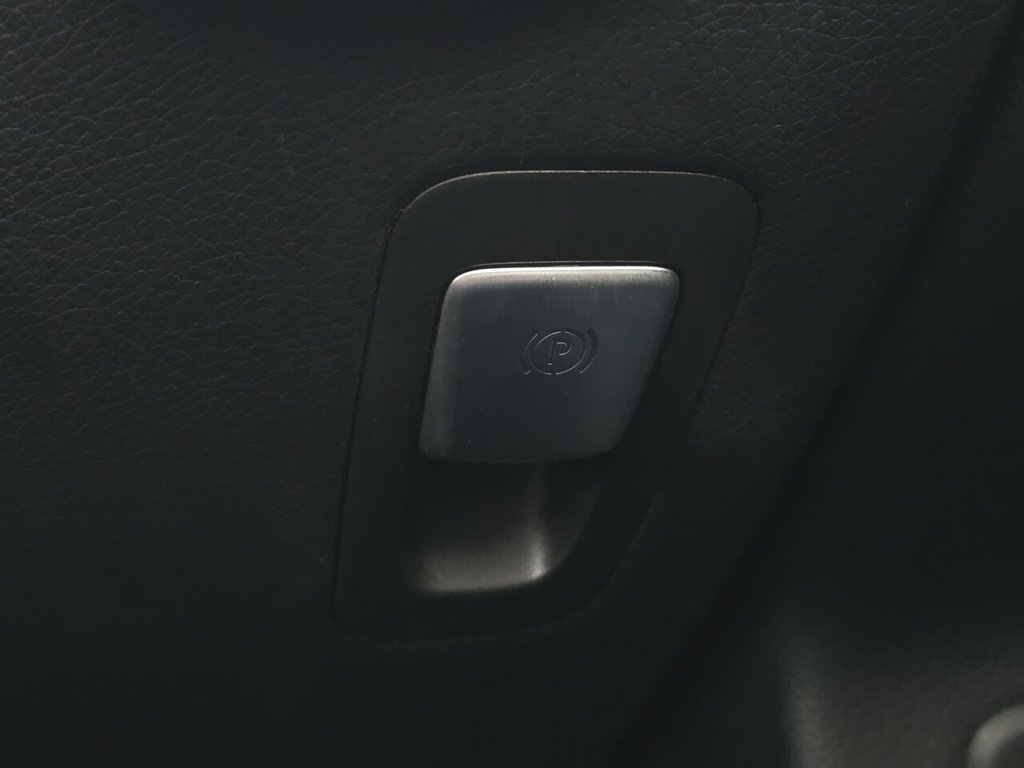 Used Mercedes-Benz GLC 2016 for sale - 78056125: Photo 17