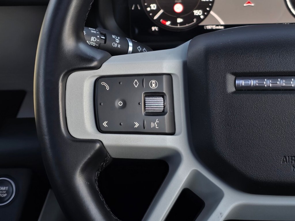 Used Land Rover Defender 90 2023 for sale - 77706151: Photo 17