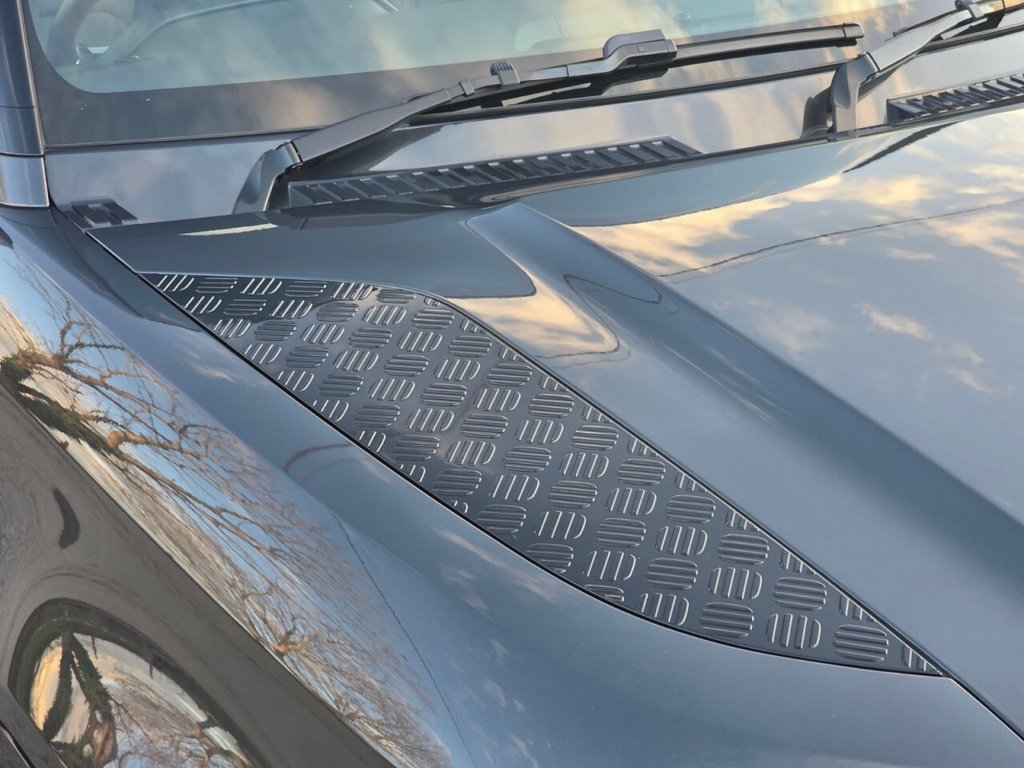 Used Land Rover Defender 90 2023 for sale - 77706151: Photo 41