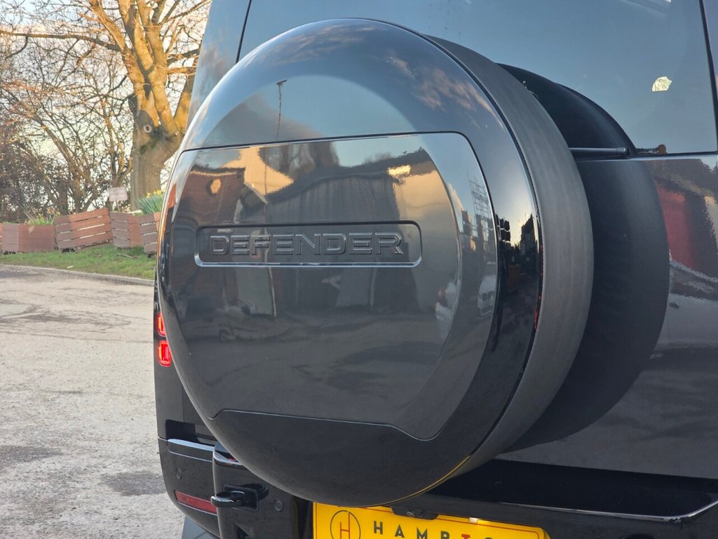 Used Land Rover Defender 90 2023 for sale - 77706151: Photo 46