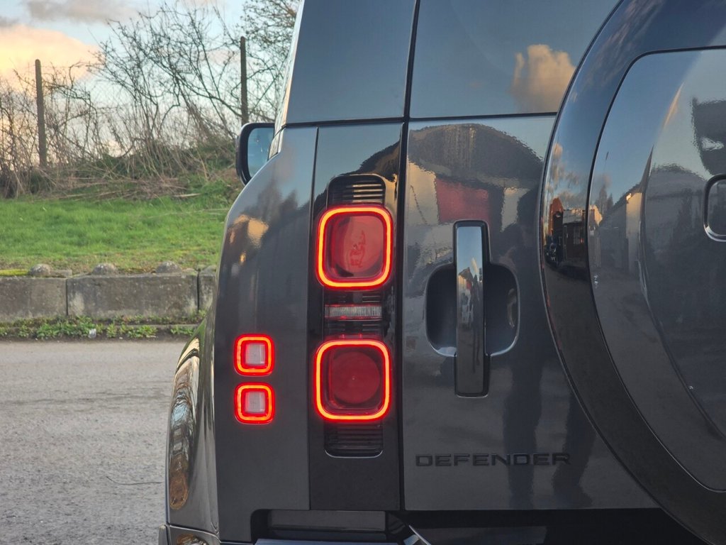 Used Land Rover Defender 90 2023 for sale - 77706151: Photo 47