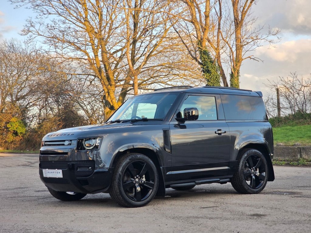 Used Land Rover Defender 90 2023 for sale - 77706151: Photo 5