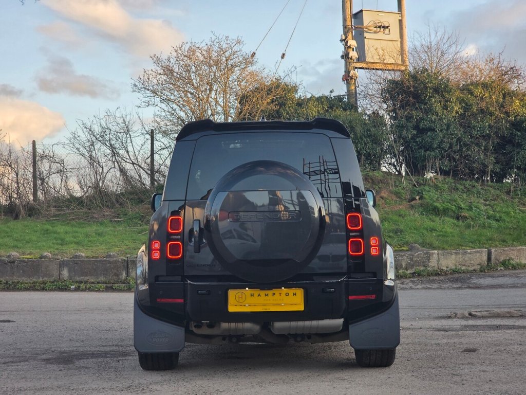 Used Land Rover Defender 90 2023 for sale - 77706151: Photo 8