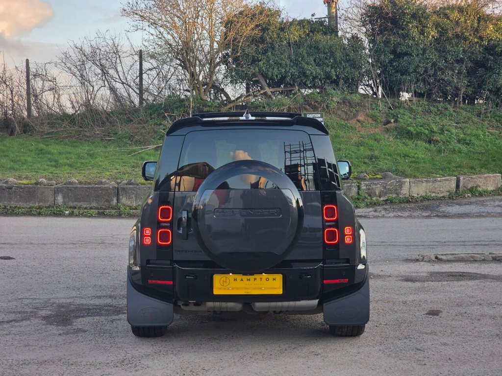 Used Land Rover Defender 90 2023 for sale - 77706151: Photo 9