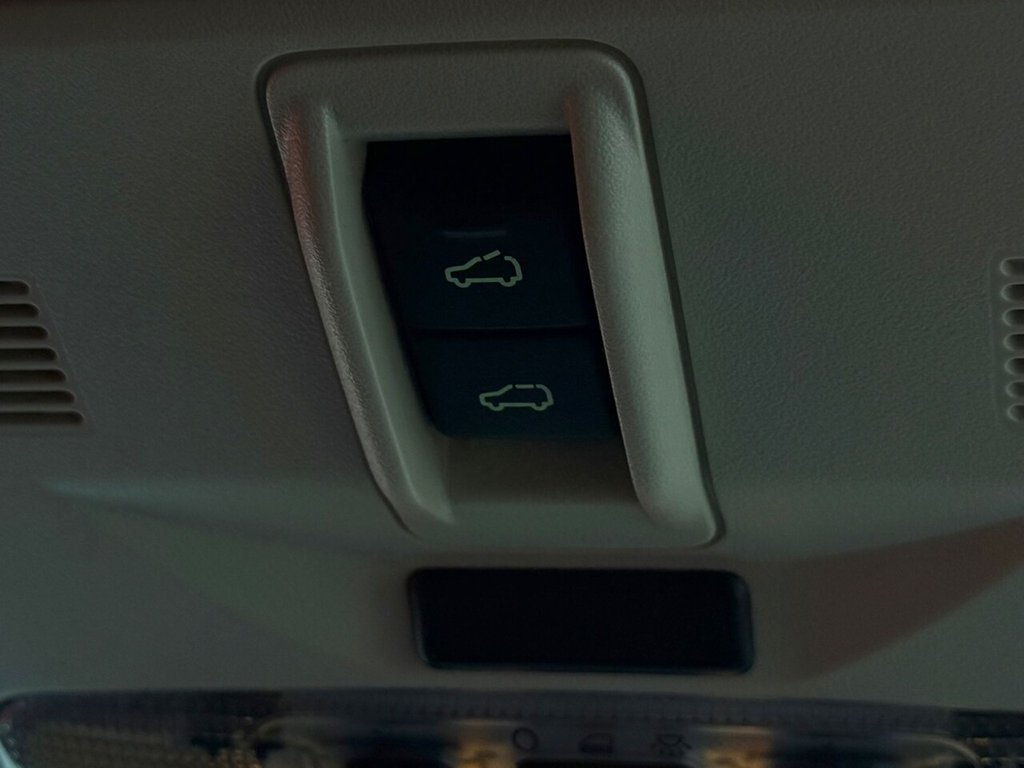 Used Land Rover Freelander 2 2012 for sale - 76686679: Photo 17