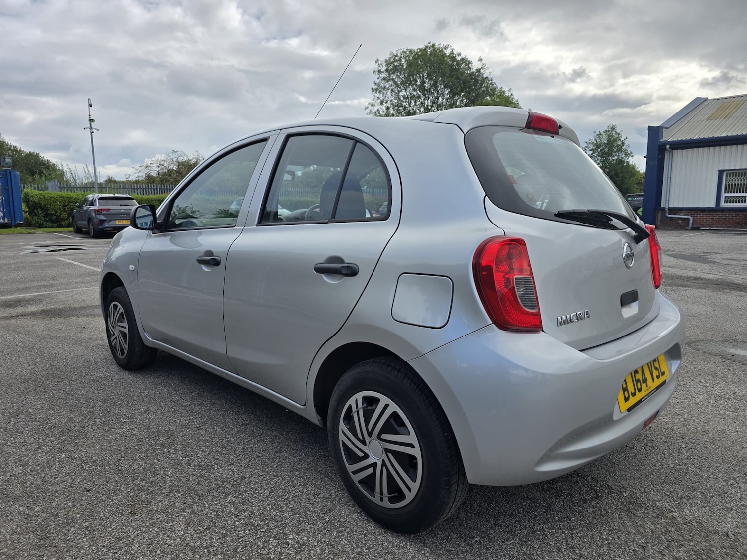 Vehicle 4
