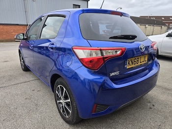 Used Toyota Yaris 2018 for sale - 76197245: Photo
