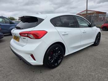 Used Ford Focus 2018 for sale - 75426899: Photo