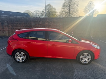 Used Ford Focus 2014 for sale - 78351524: Photo