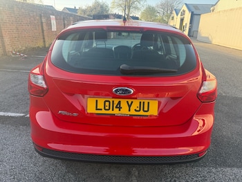 Used Ford Focus 2014 for sale - 78351524: Photo